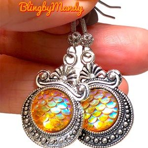 💜✨Tibetan silver earrings with mermaid scale “beads”stones? Very pretty…